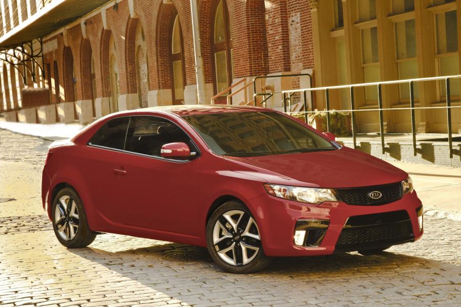  Kia Forte Koup 2009 года  (фото 69 из 169)